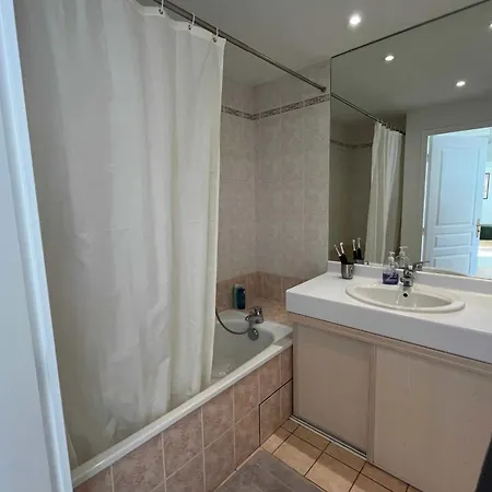 Premium With Views Of Lyon Villeurbanne